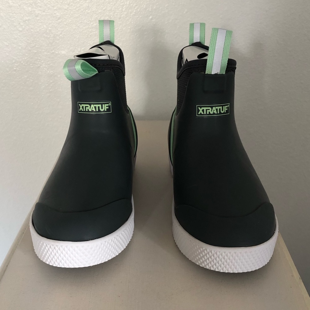 XTRATUF Women’s Wheelhouse rain boots